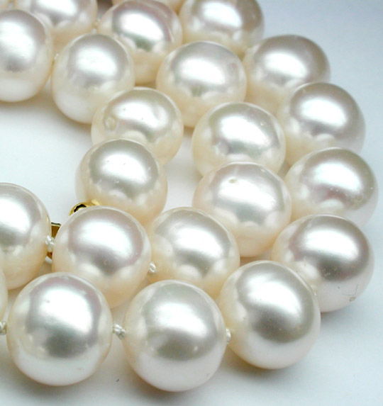 Foto 2 - Über 10 mm Spitzen Perlenkette, 14K Gold Schloss, S8549